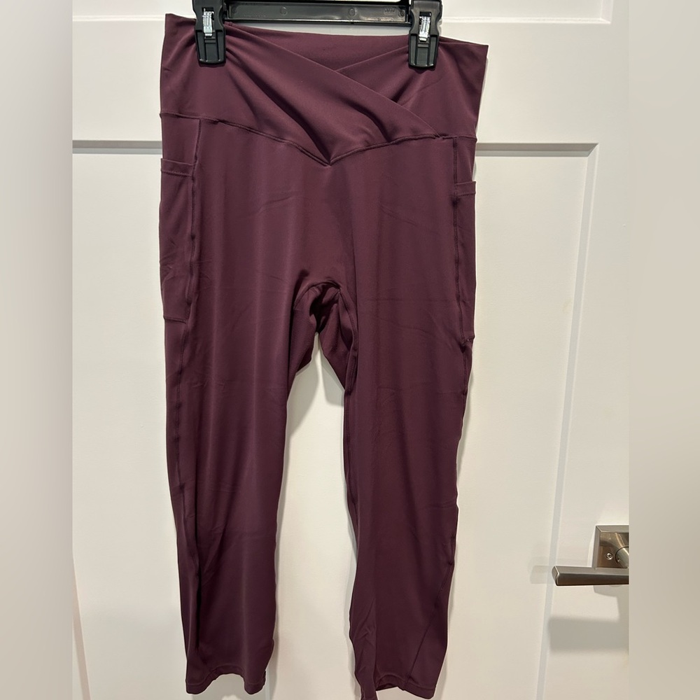 HALARA size Large Plum Leggings